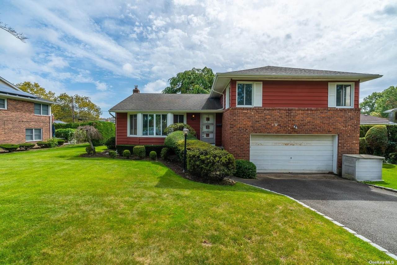 8 Royal Way - Photo 1