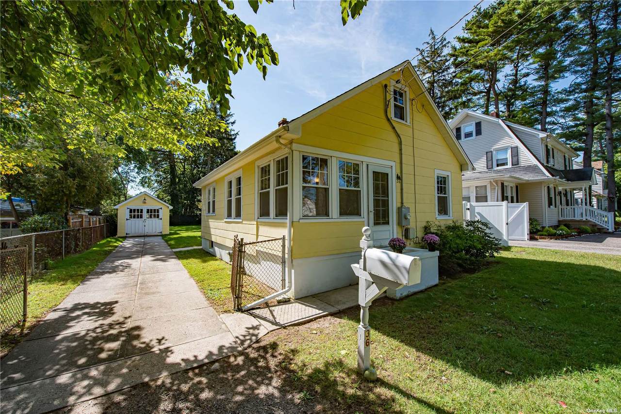 36 4th Avenue - Photo 1