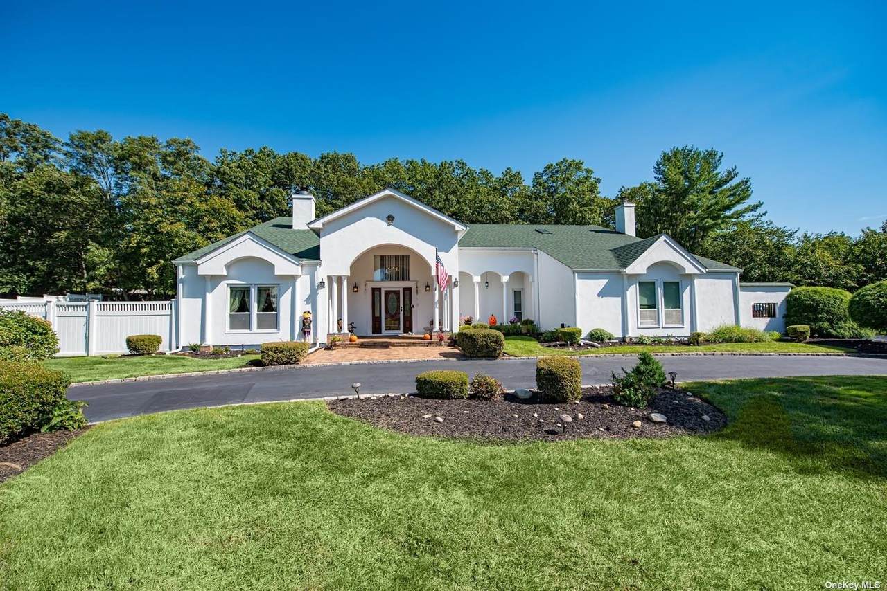 26 Elderwood Drive - Photo 1