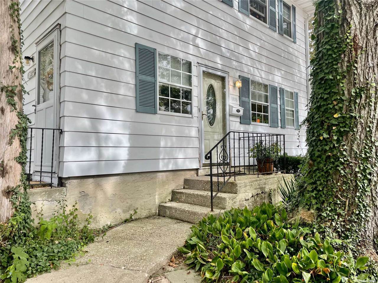 1006 Towne House - Photo 1