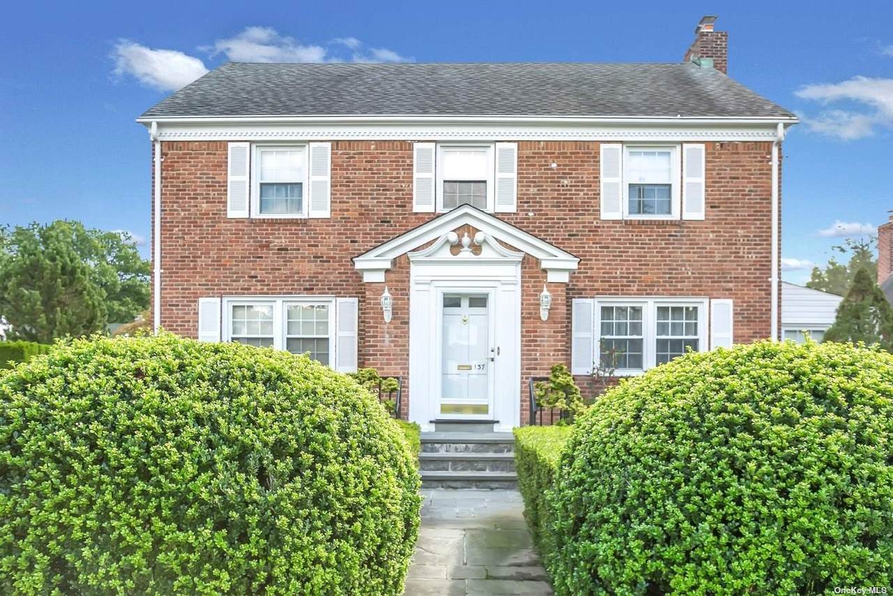 137 Locust Street - Photo 1