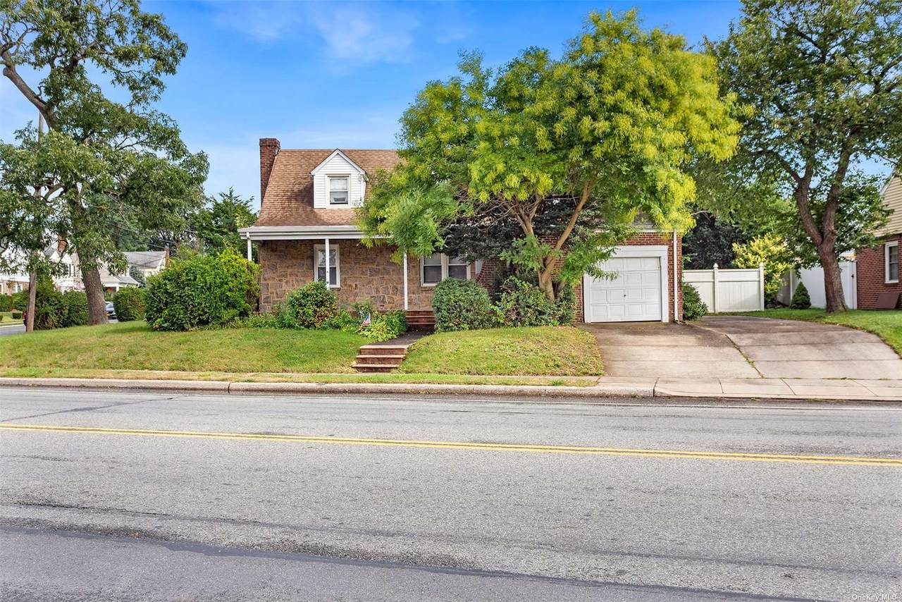 39 Long Beach Road - Photo 1