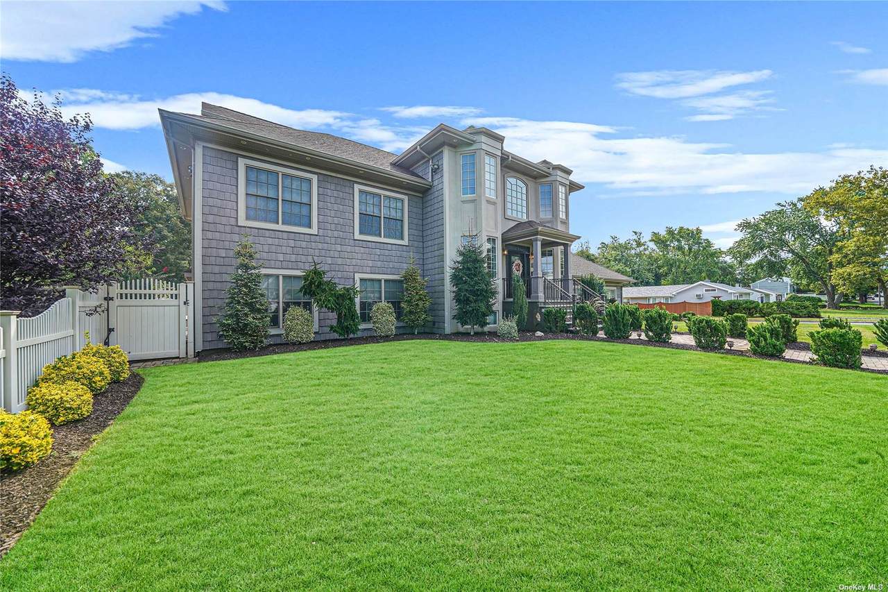 51 Beatrice Avenue - Photo 1