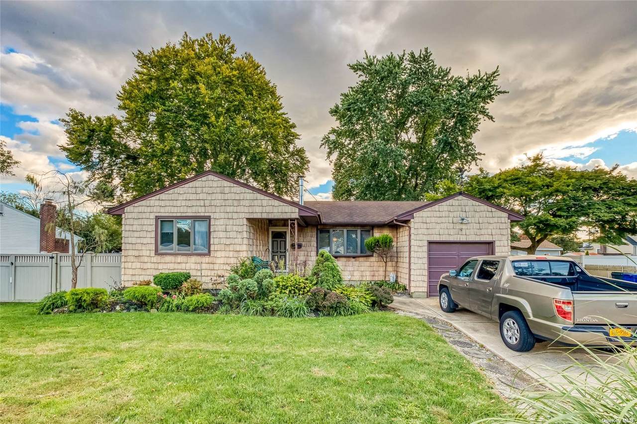 233 50th Street - Photo 1