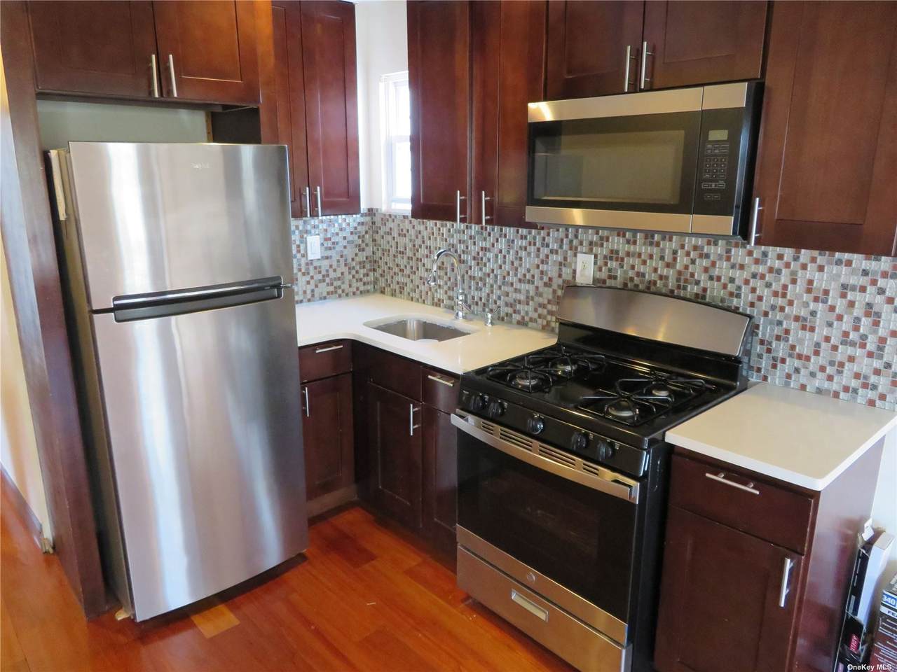 115-24 Bedell Street - Photo 1