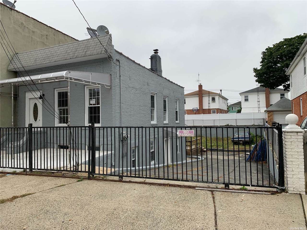 107-25 75th Street - Photo 1