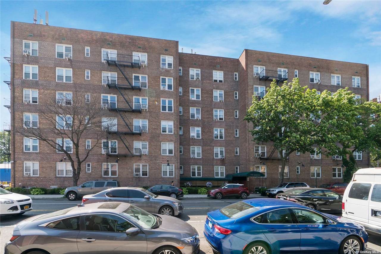 7510 Yellowstone Boulevard - Photo 1