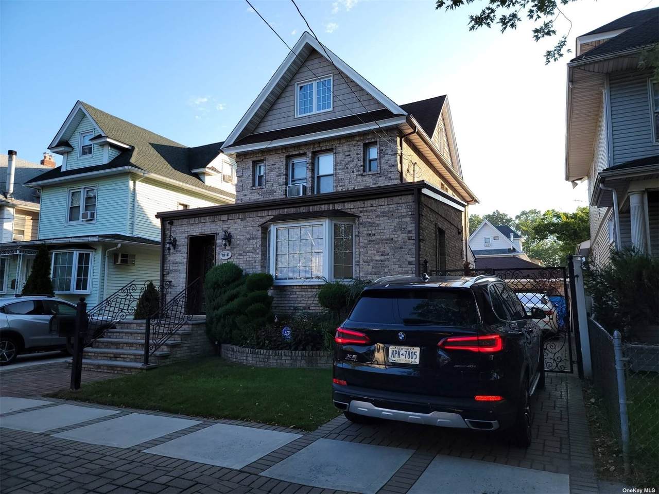 89-41 97th Street - Photo 1