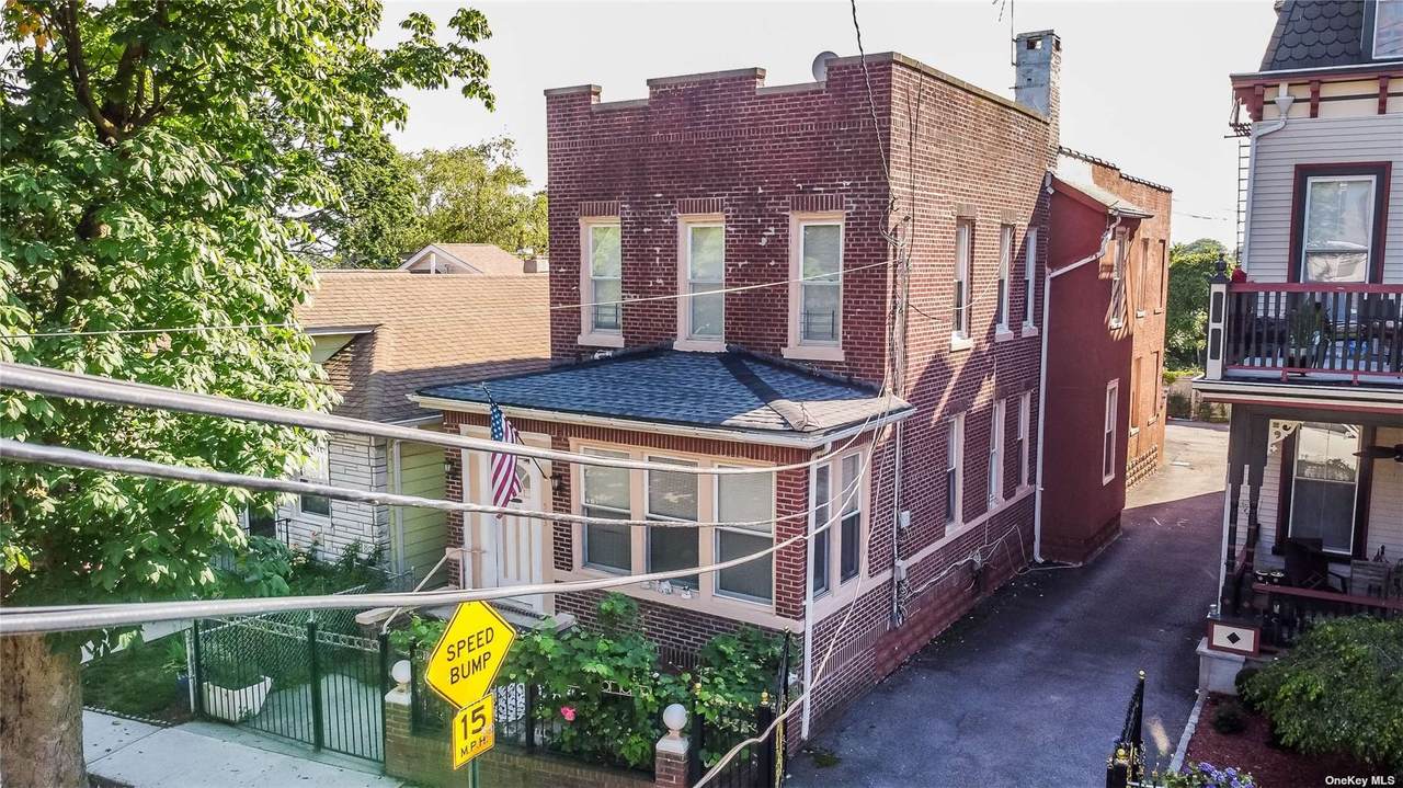 573 Minnieford Ave - Photo 1