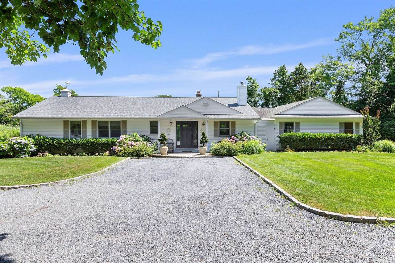 31B Club Lane - Photo 1