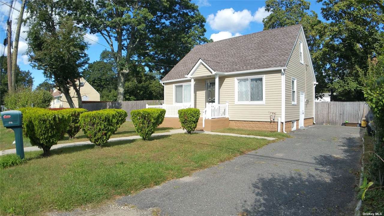 137 19th Street - Photo 1