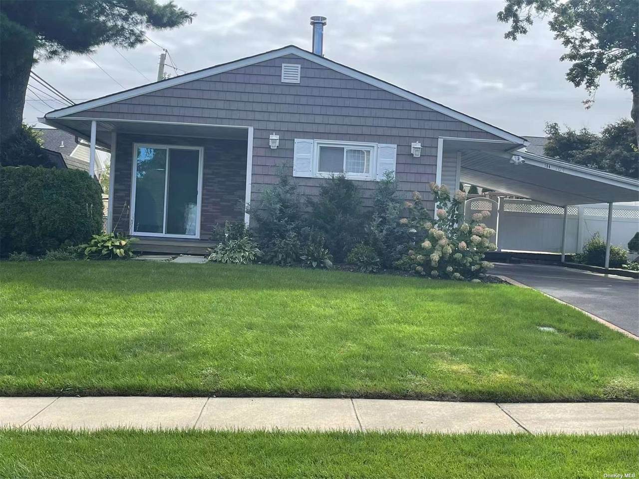 104 Candy Lane - Photo 1