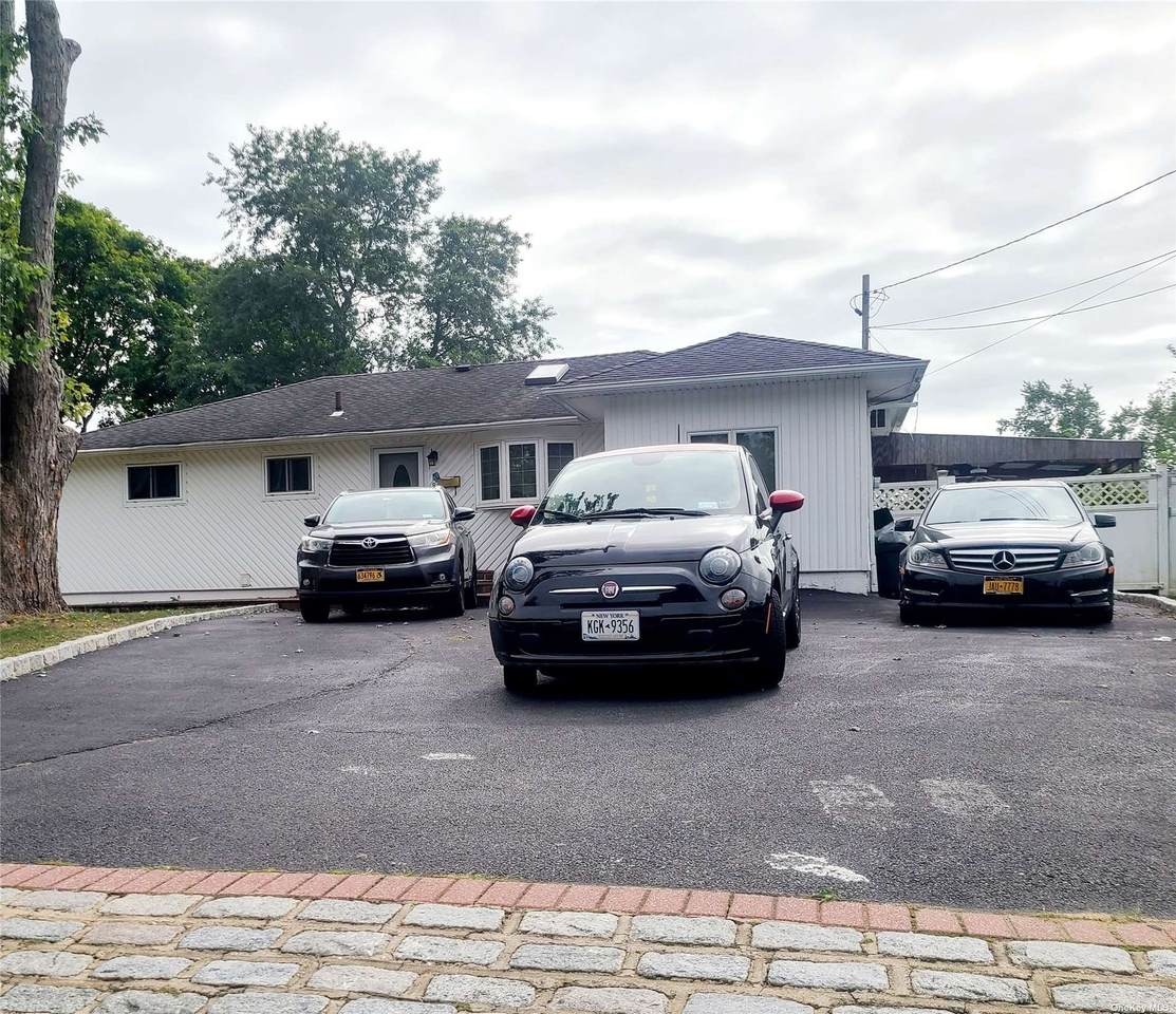 188 Massachusetts Avenue - Photo 1