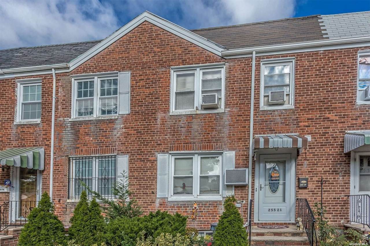 255-21 Williston Avenue - Photo 1