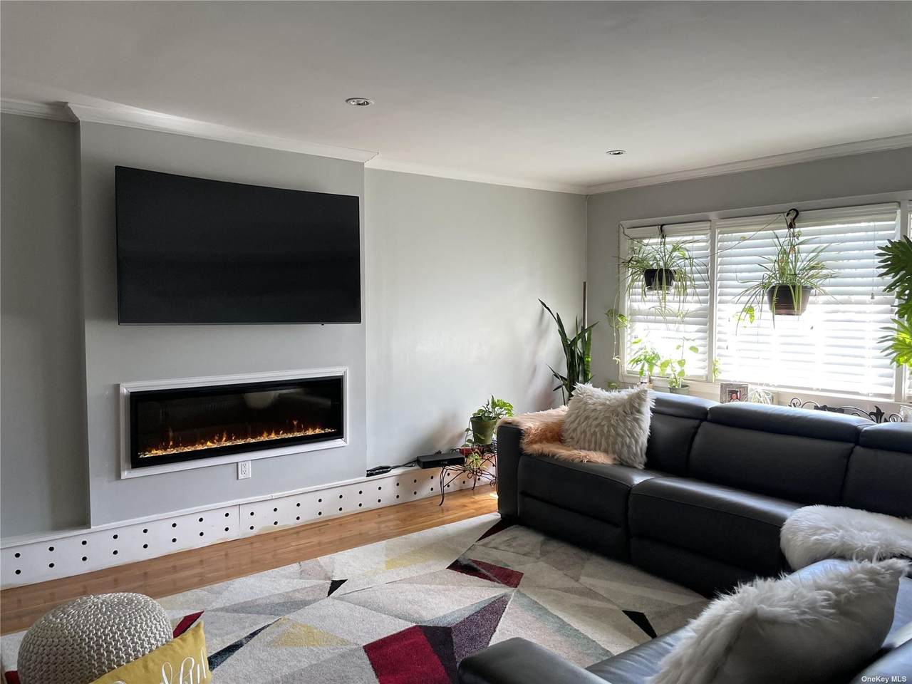 1600 Grand Avenue - Photo 1
