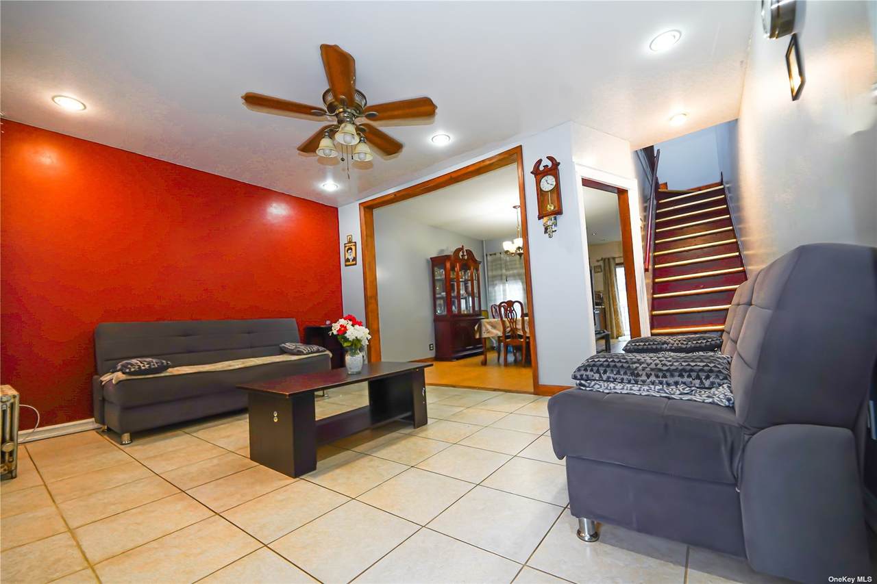 7237 60 Lane - Photo 1