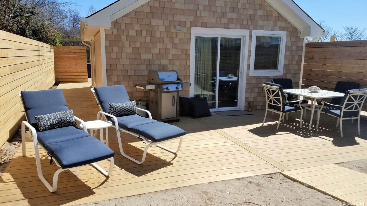 4 Oak Street - Photo 1