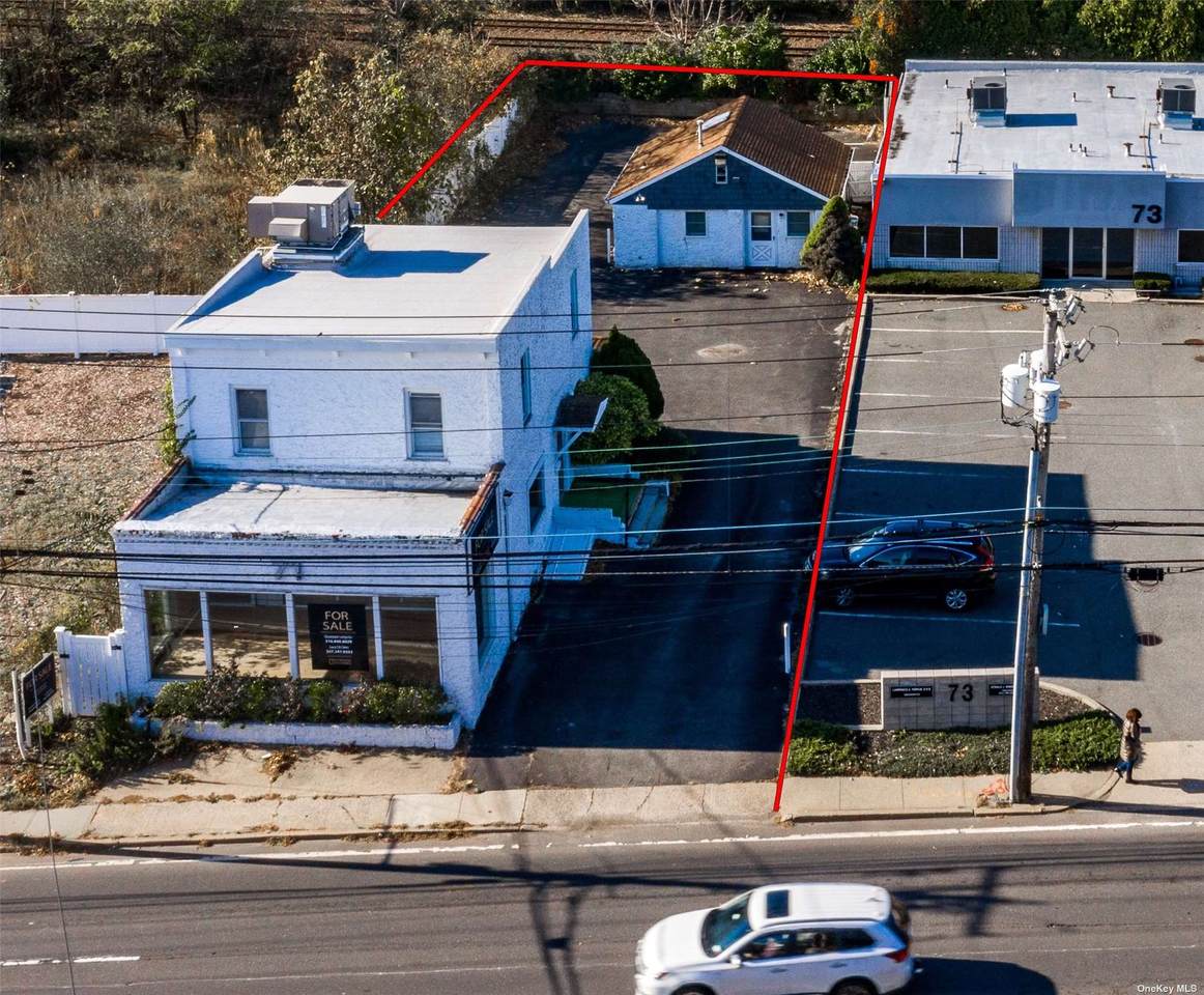 71 Glen Cove Road - Photo 1