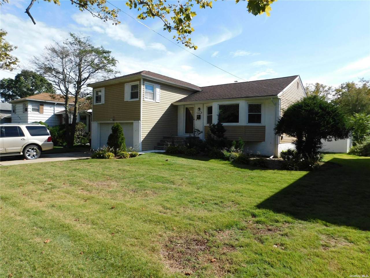 262 Greenwich Avenue - Photo 1