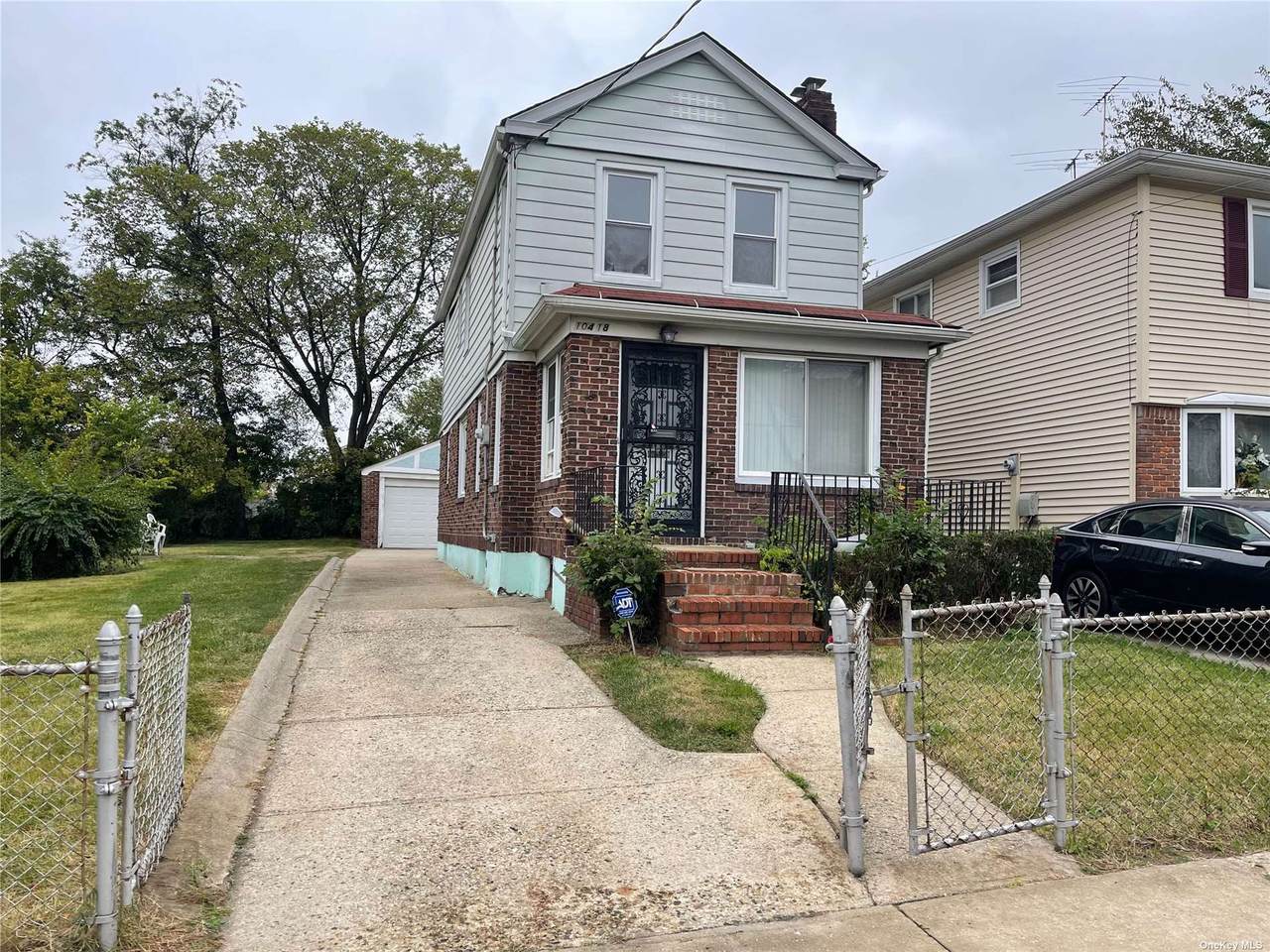 104-18 187th Street - Photo 1