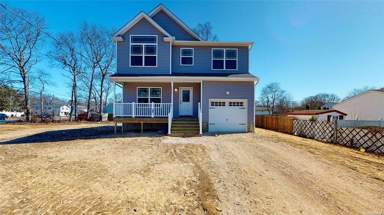 569 Boxwood Drive - Photo 1