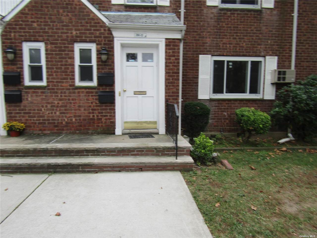 260-22 73 Avenue - Photo 1