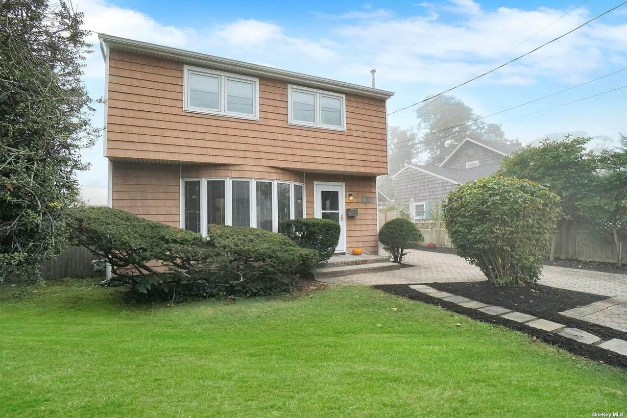 65 Bayview Avenue - Photo 1