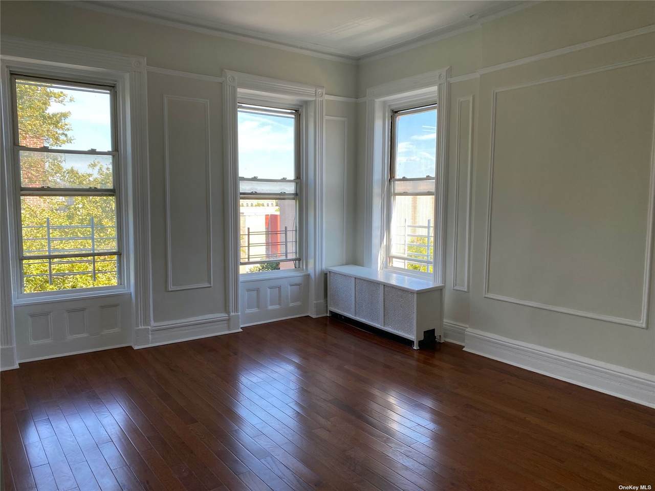 525 Monroe Street - Photo 1