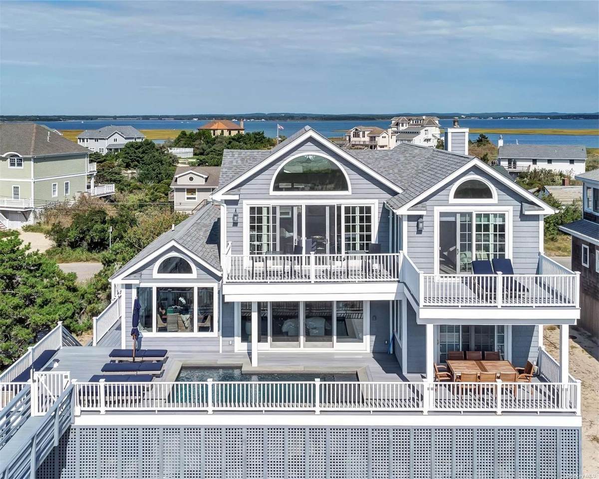 939 Dune Road - Photo 1