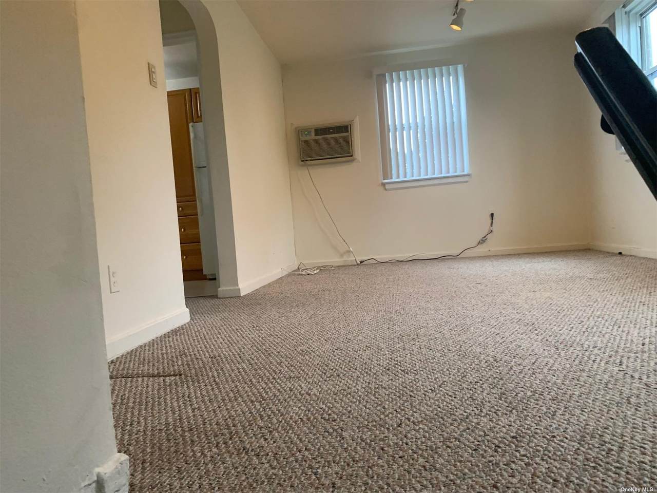 261-11 Langston Ave - Photo 1