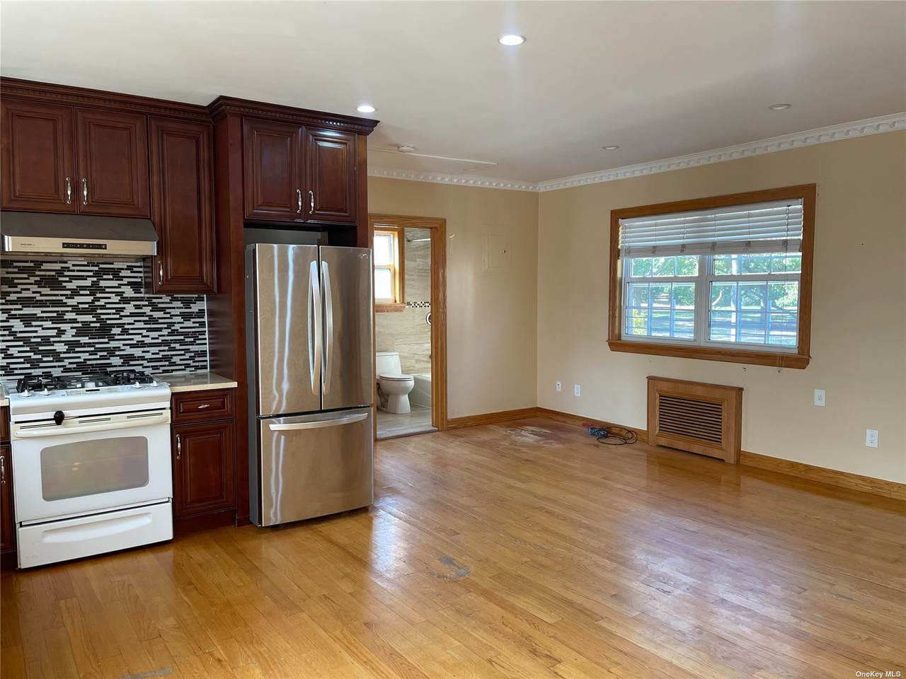 4945 164 Street - Photo 1