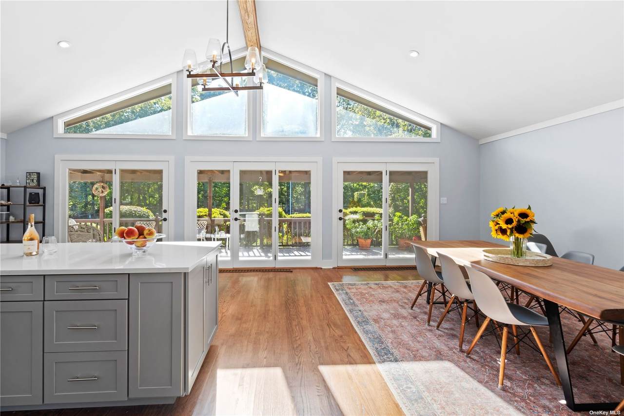 300 Marion Place - Photo 1