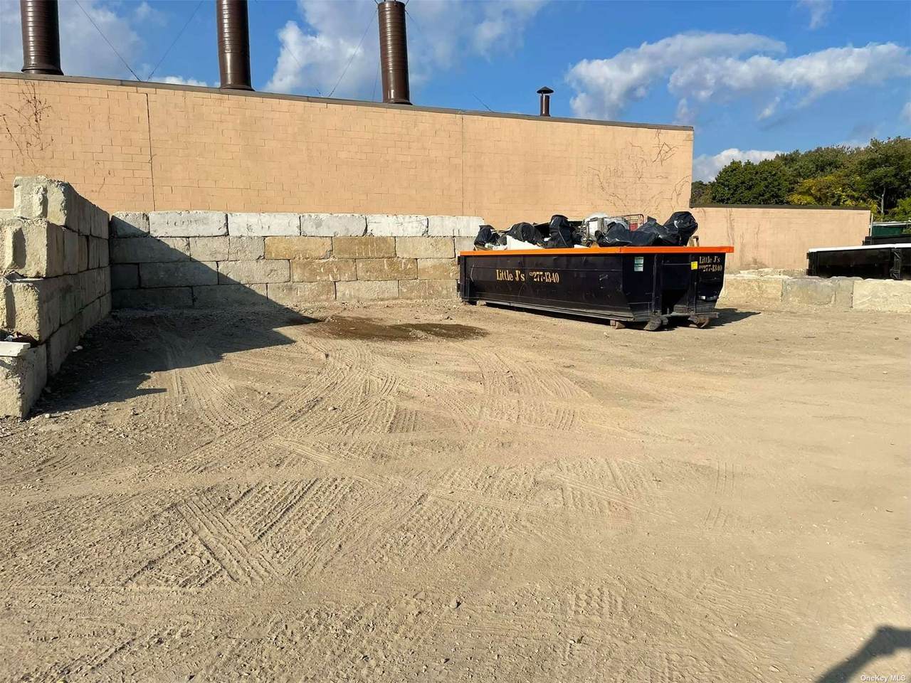 505 Manhattan Avenue - Photo 1
