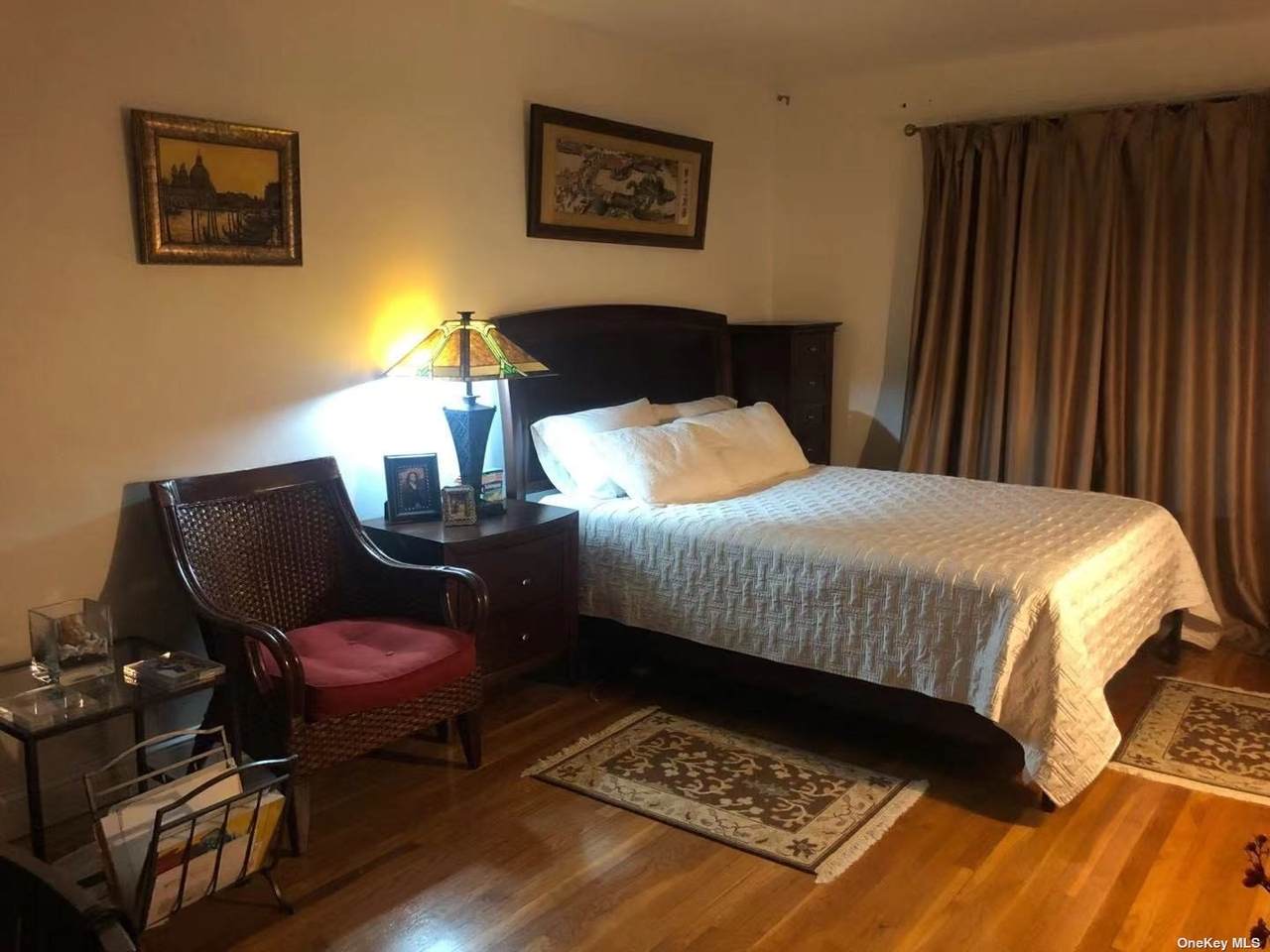 143-36 Barclay Avenue - Photo 1