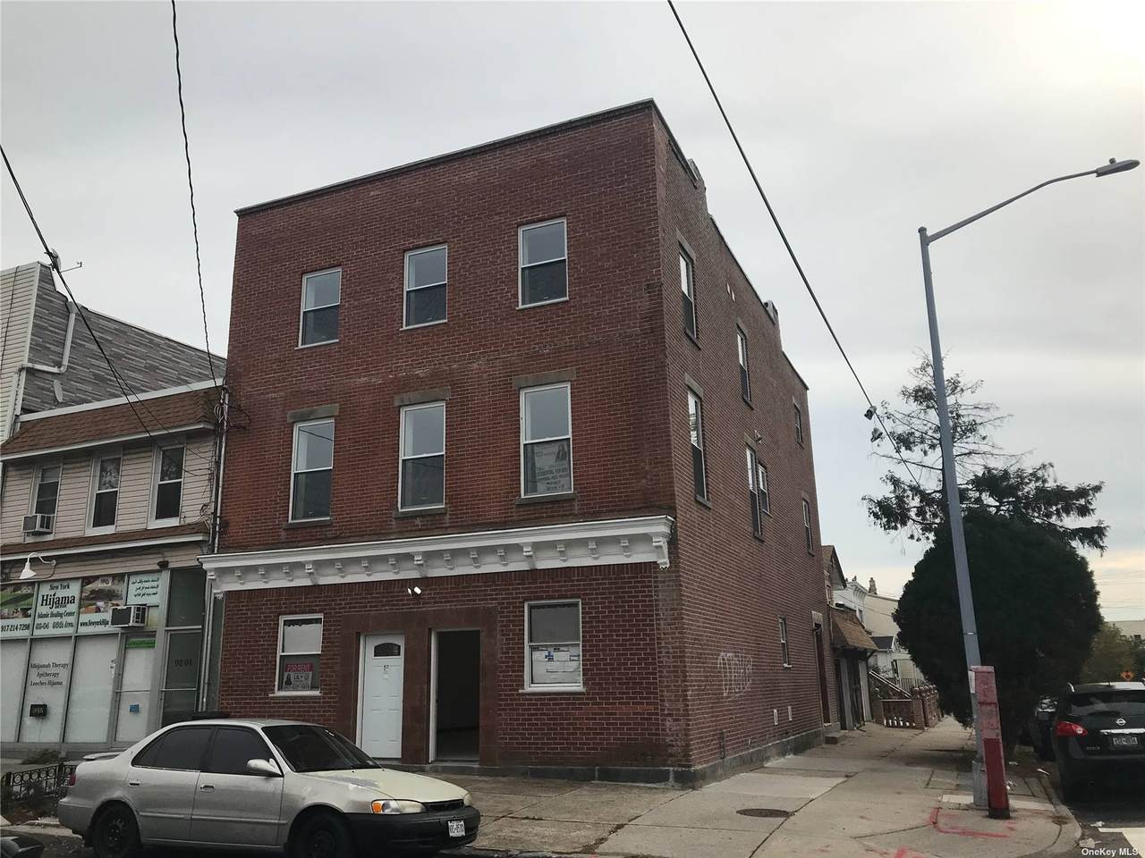 92-02 95 Ave - Photo 1