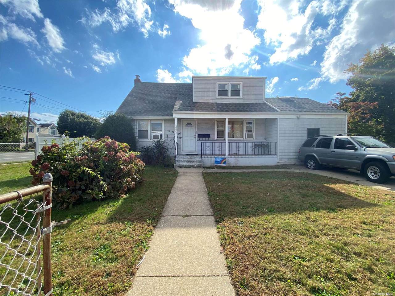 385 46th Street - Photo 1