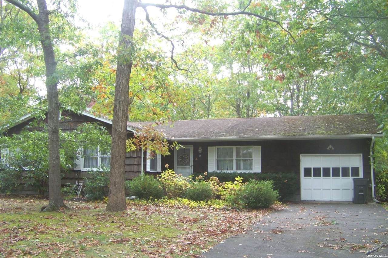 25 Homewood Drive - Photo 1