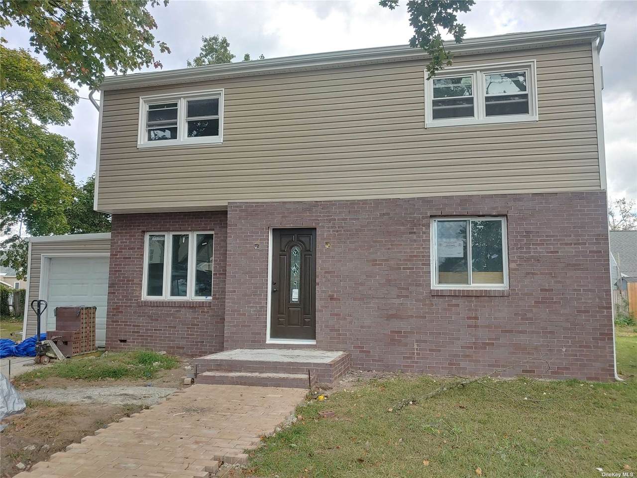 5 Virginia Place - Photo 1