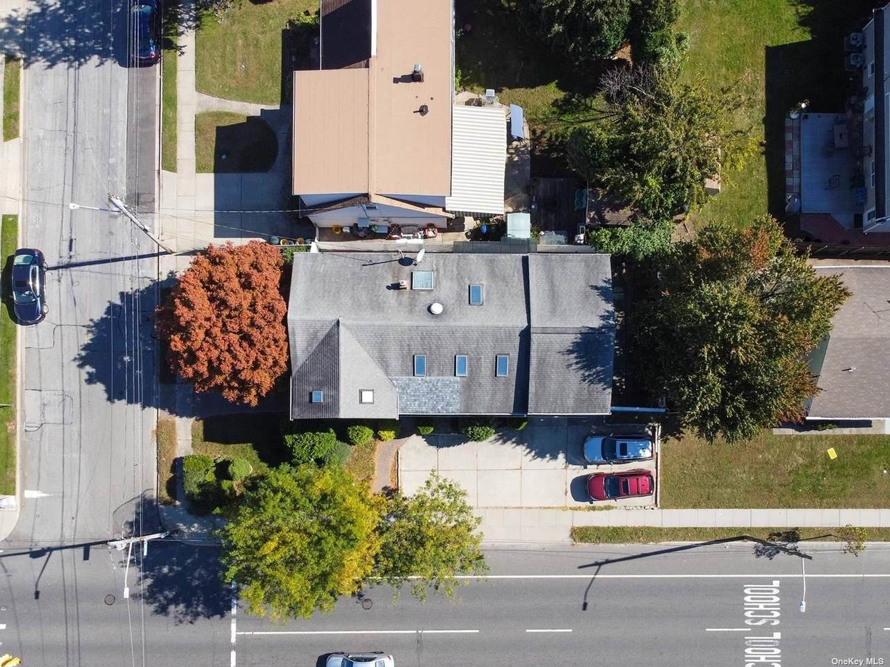535 Oyster Bay Road - Photo 1