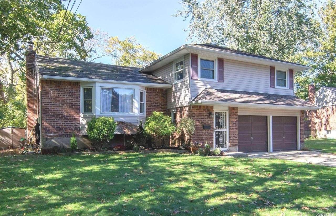 10 Carol Drive - Photo 1