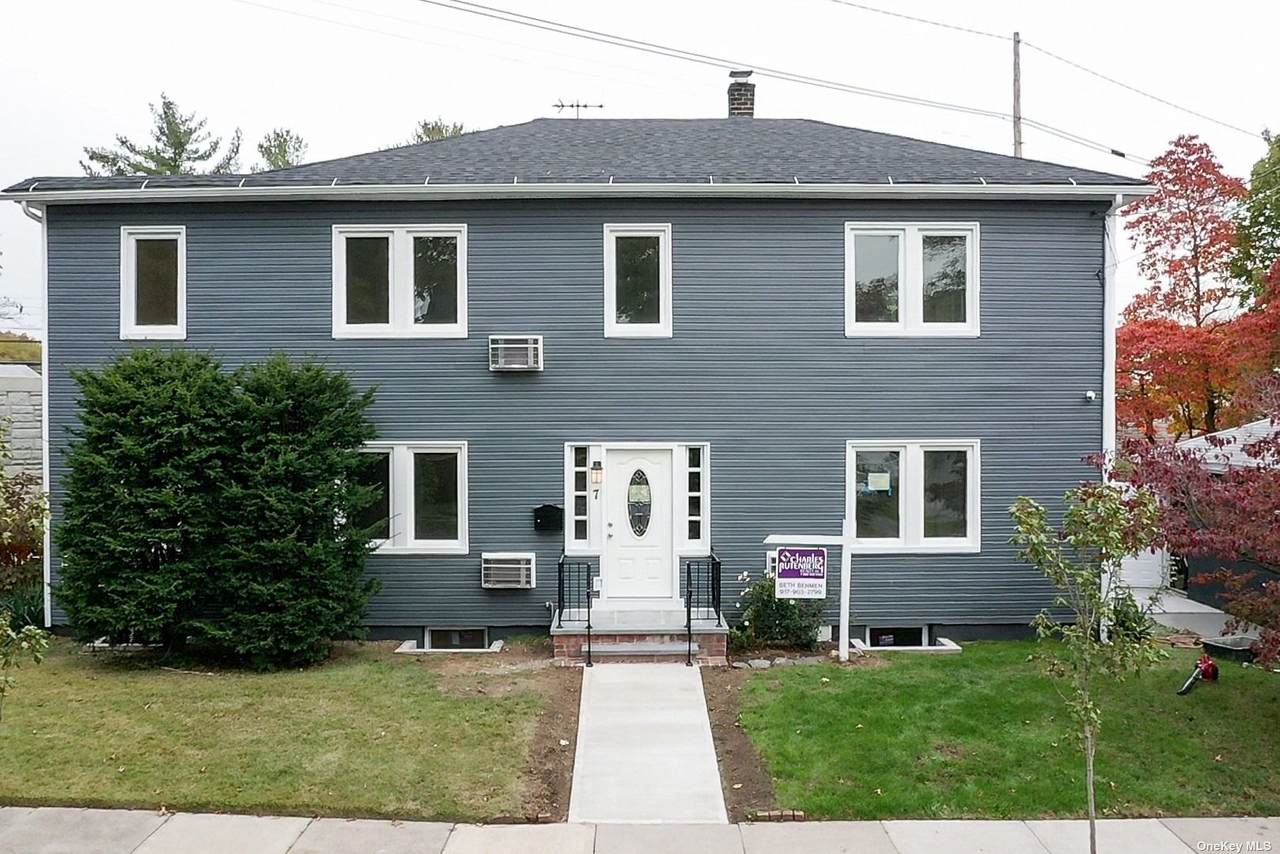7 Fuller Avenue - Photo 1