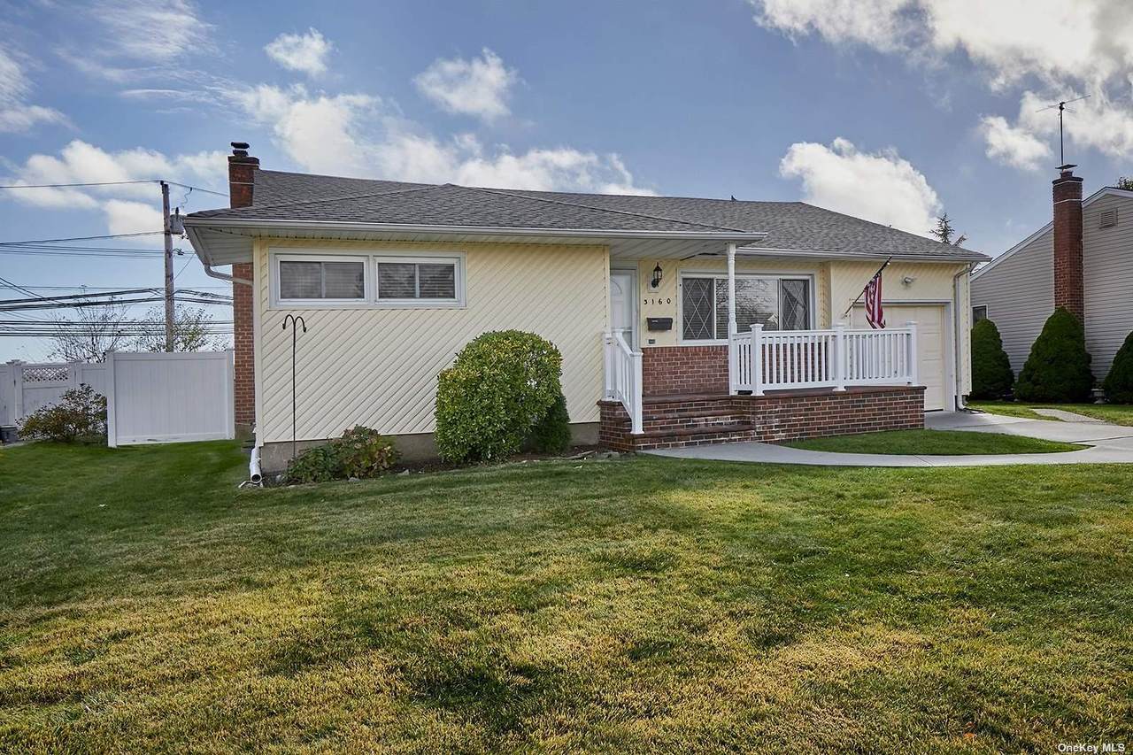 3160 Mark Alan Drive - Photo 1
