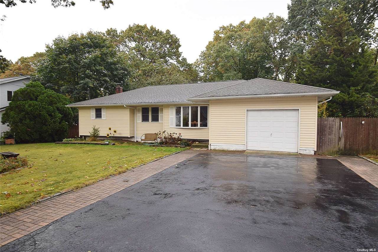 12 Windsor Street - Photo 1