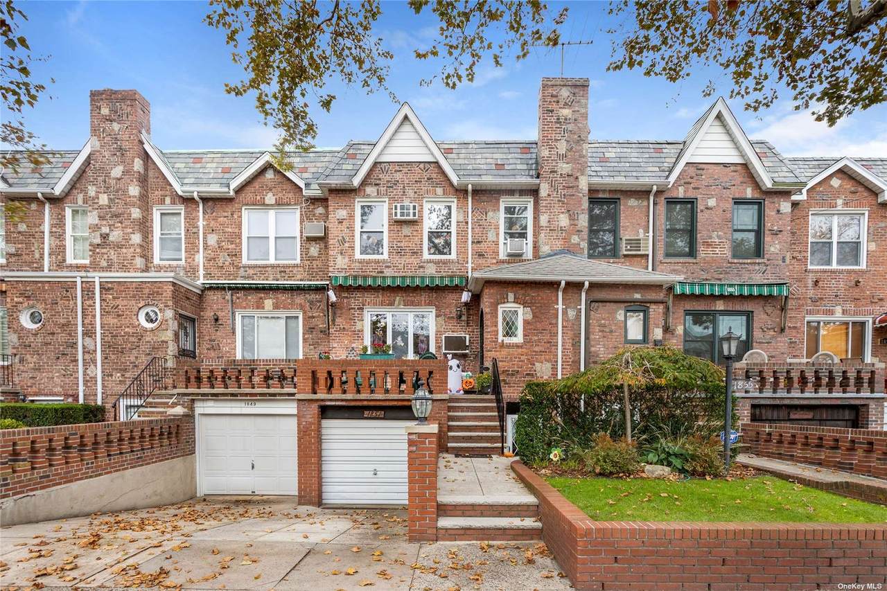 1851 31st Street - Photo 1