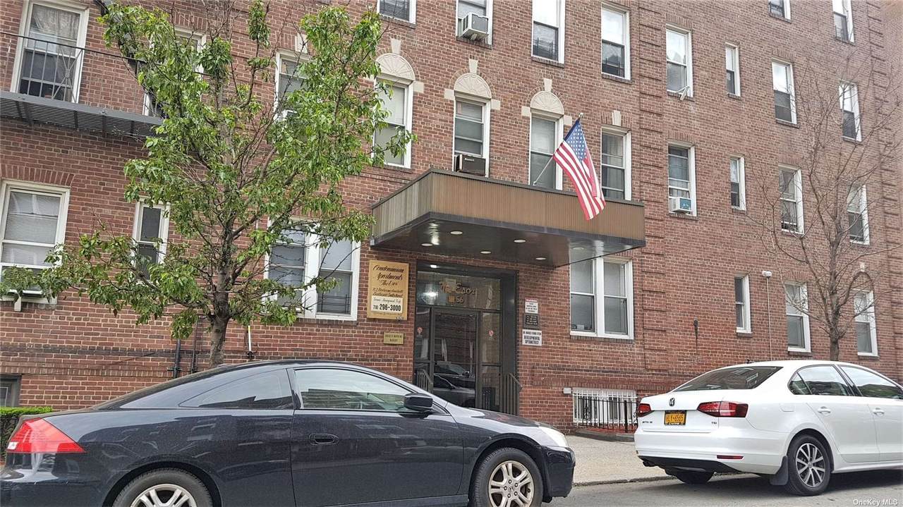111-56 76 Drive - Photo 1