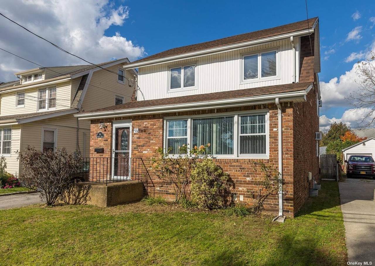 124 Anchor Avenue - Photo 1
