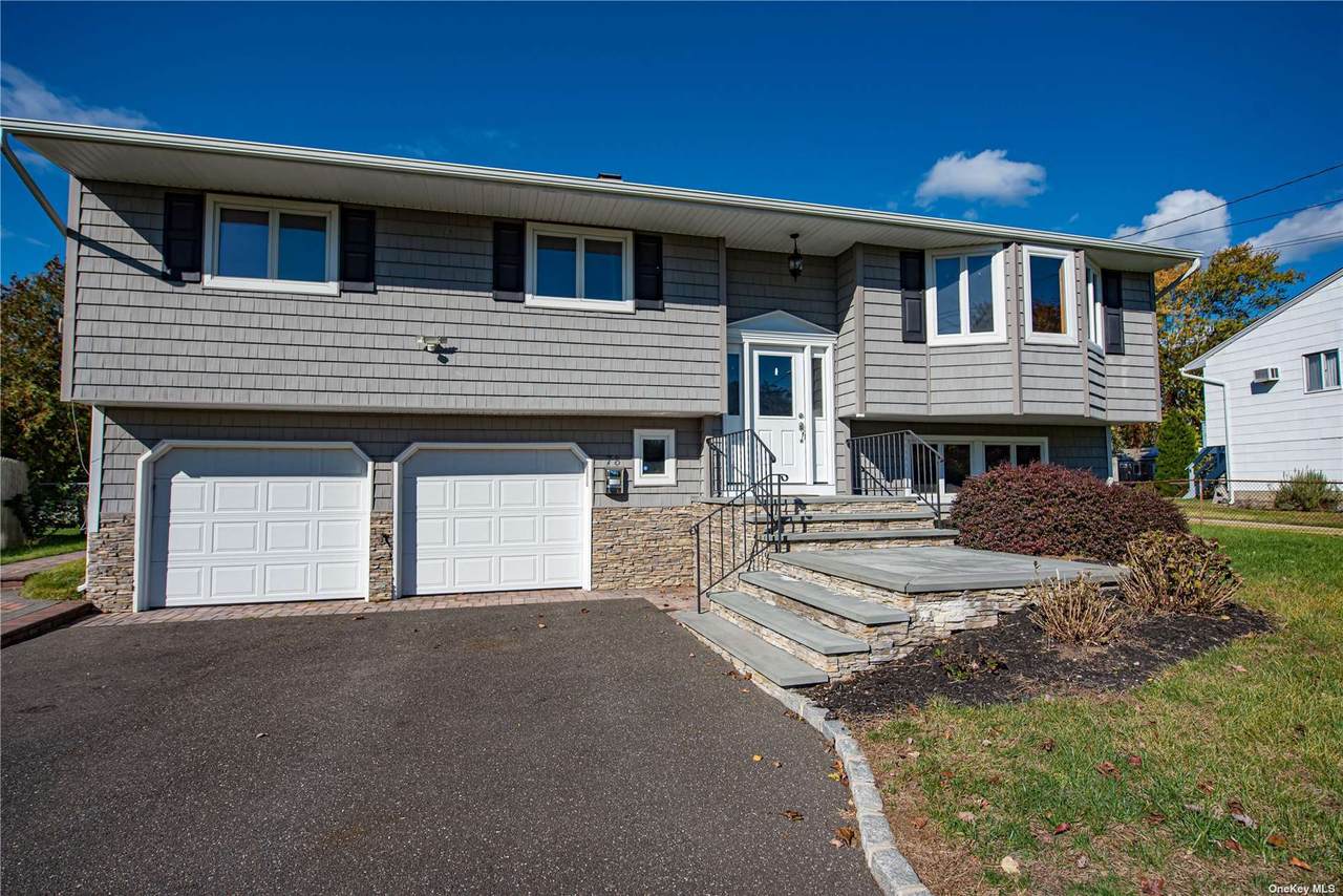 78 Boulevard Avenue - Photo 1