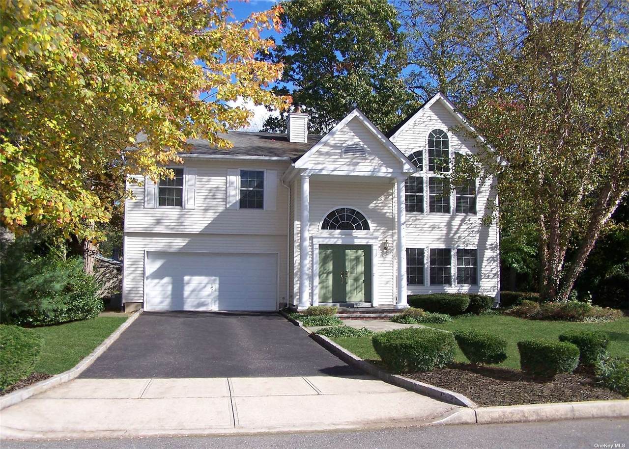 43 Columbo Drive - Photo 1