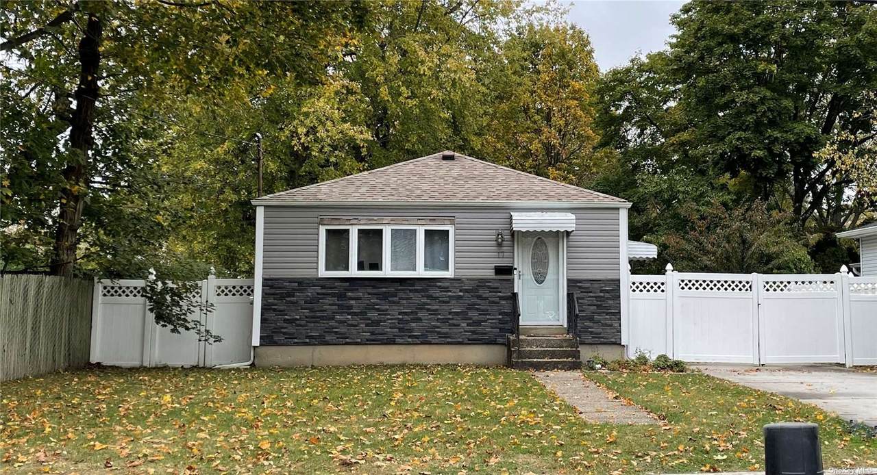 17 Pearsall Place - Photo 1