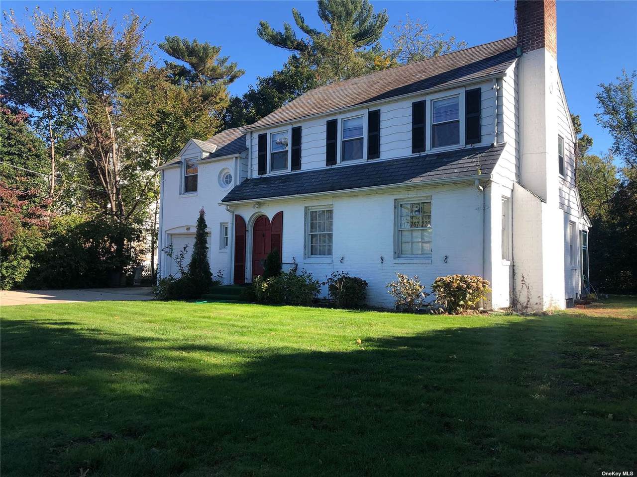 87 Port Washington Boulevard - Photo 1